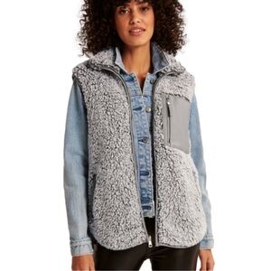 Abercrombie & Fitch Vest Women Small Sherpa Fleece Jacket Gray Leather‎ Pocket S
